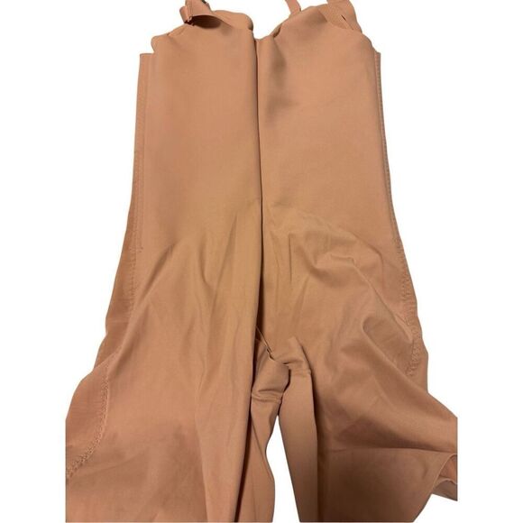 Honeylove size Large mid-thigh bodysuit shapewear - EUC - Picture 3 of 7